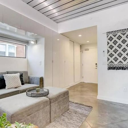 קליבלנד Kcm Mikros Smart Apartments 8 מראה חיצוני תמונה